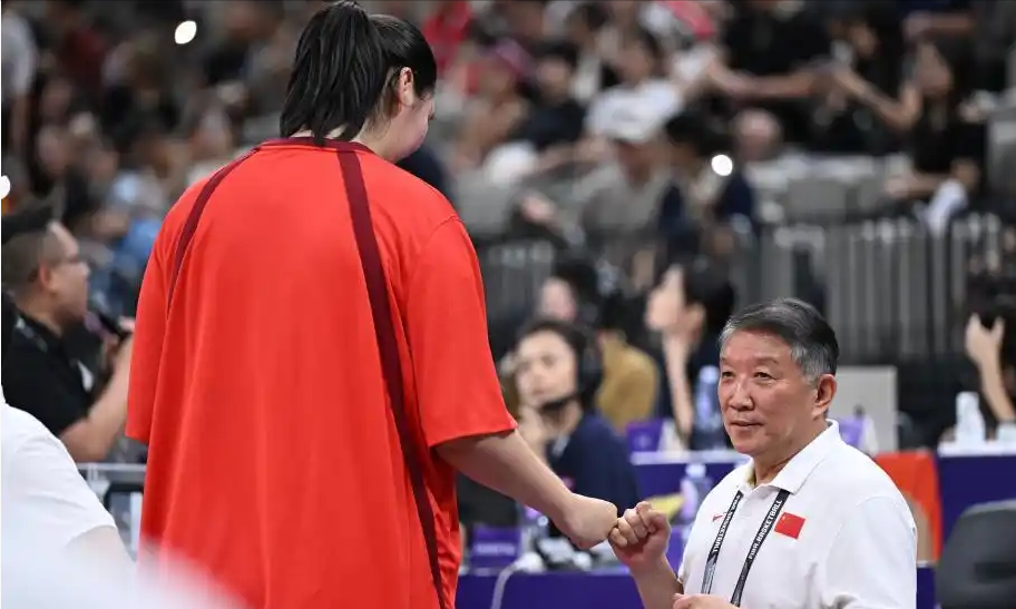 国际比赛日体能课后,尼斯外线爆发备战亚冠,压力陡增,纪律约束更严格的简单介绍-开云娱乐