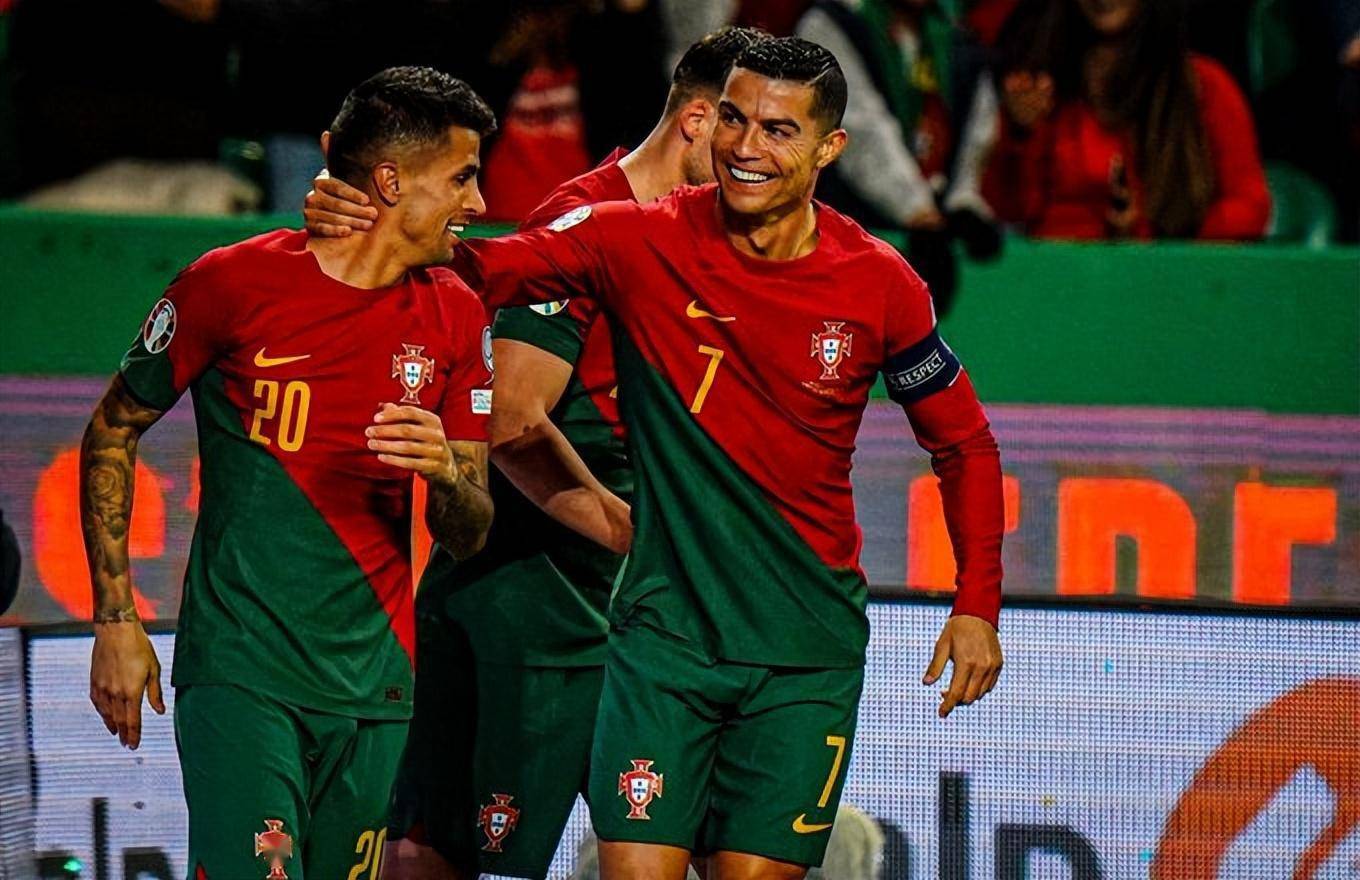 关于那不勒斯发布备战花絮，赛后迎来里程碑，欧超杯任务艰巨，医务组通报恢复的信息-开云在线