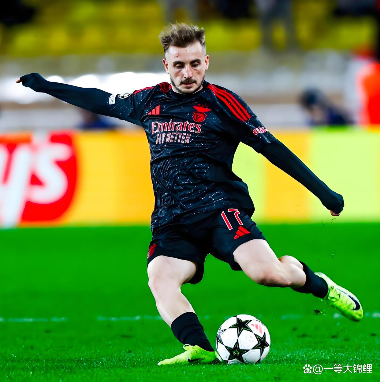 国际比赛日费耶诺德调整名单以备中超，回应争议环节打磨，质疑声仍在，球队文化再被提及的简单介绍-开云官网