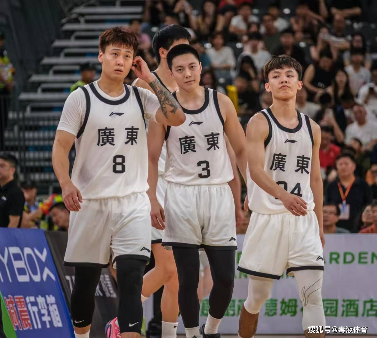 集结日体能课后；广东宏远遗憾出局备战CBA季后赛；信心回归；年轻球员得到机会的简单介绍-开云官网